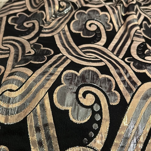 # 183. Lilly Pulitzer top - Picture 12 of 17